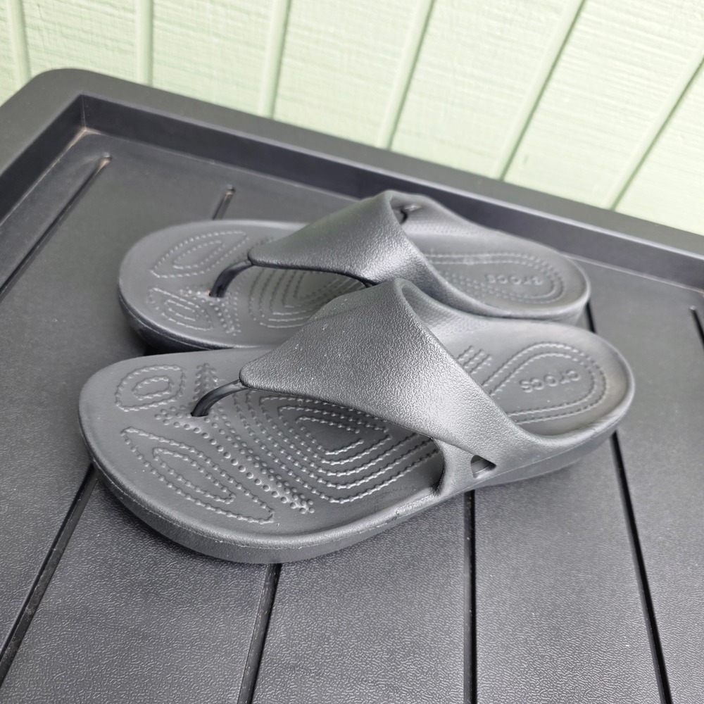 Crocs Flip Flop Women Size 7 Black Kadee II Sandals